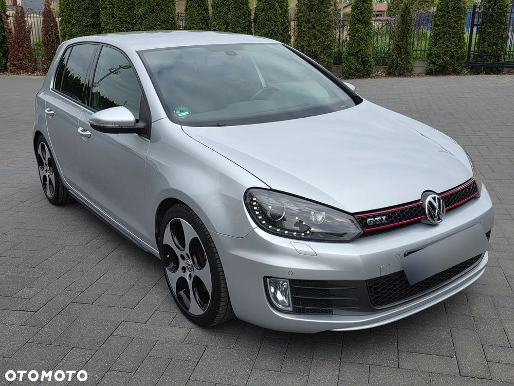 Volkswagen Golf 2.0 GTI - 7