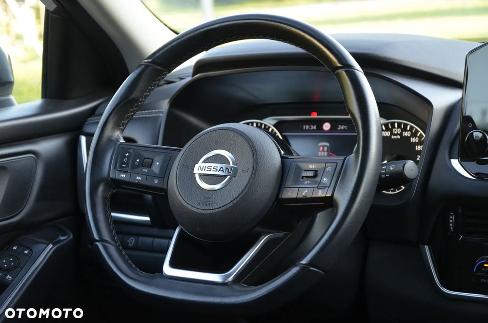 Nissan Qashqai - 23