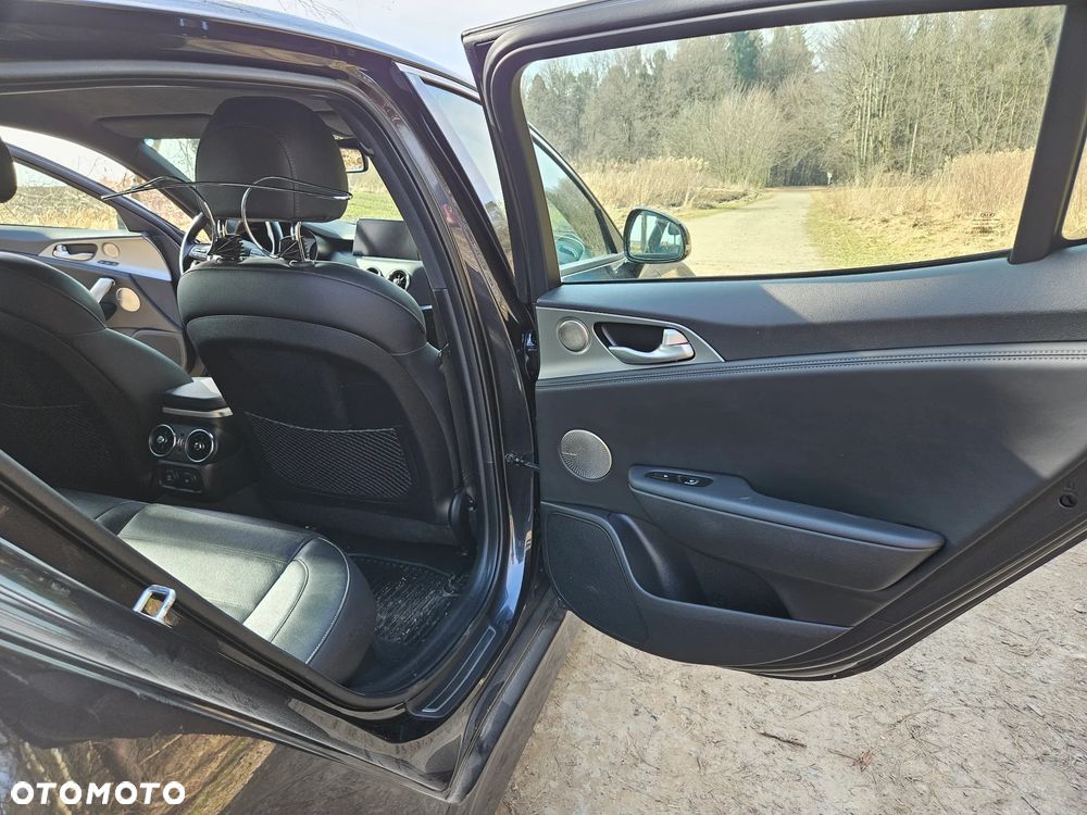 Kia Stinger 2.2 CRDI GT Line - 21