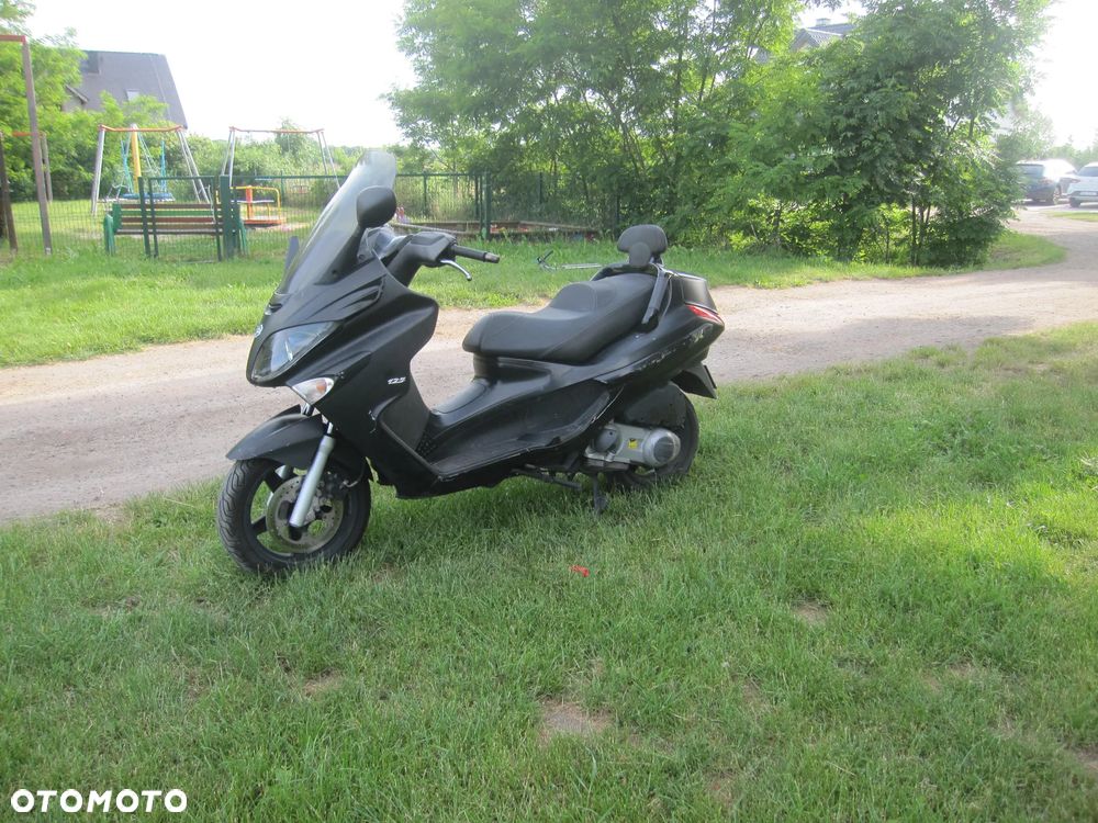 Piaggio X8 - 1