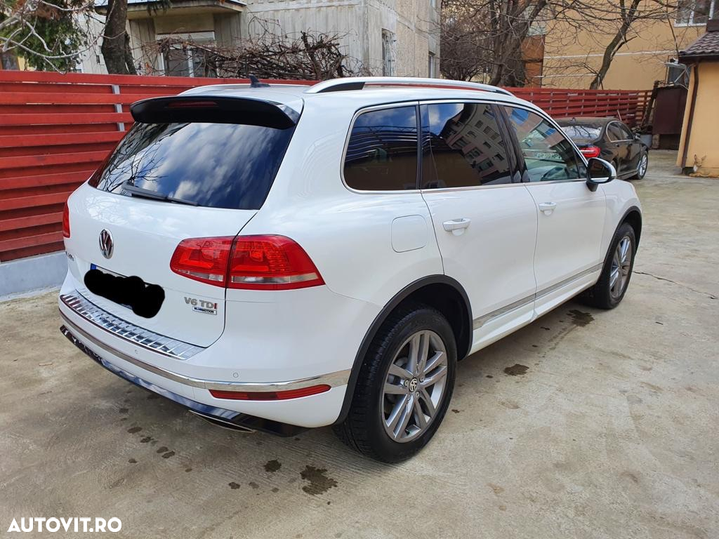 Volkswagen Touareg 3.0 V6 TDI BMT - 9