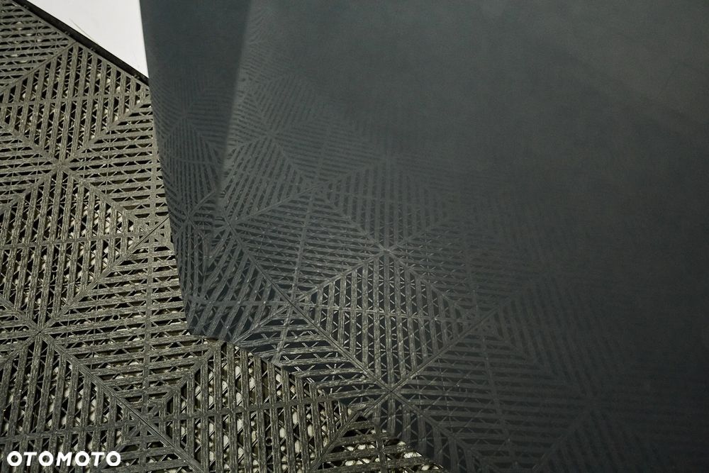 Pokrywa silnika VW GOLF VI 10.08-11.13 Kolor LA7T nowa - 2