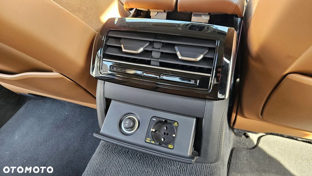 Audi A8 - 34