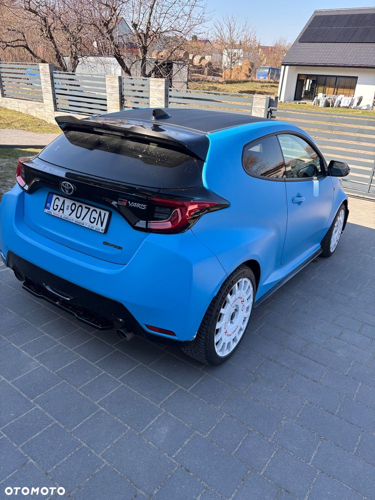 Toyota Yaris - 8