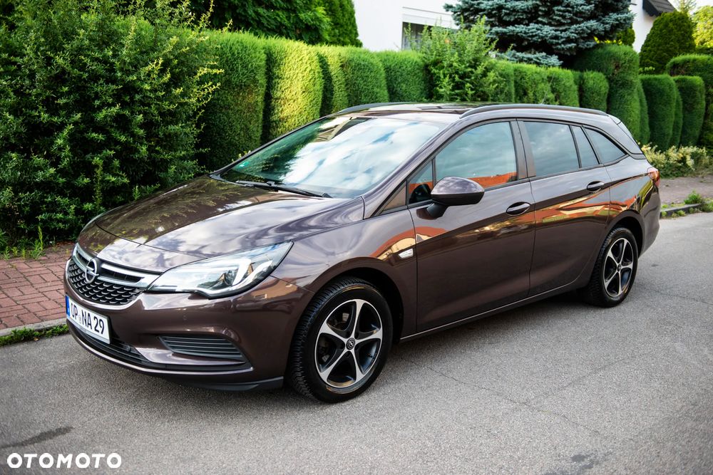 Opel Astra 1.4 Turbo Edition - 10