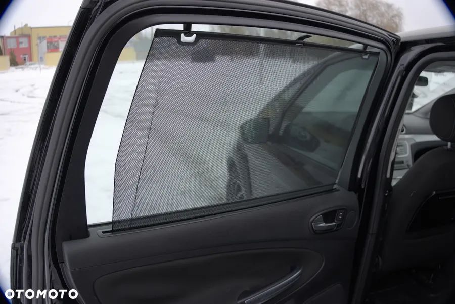 Ford S-Max 2.0 Trend - 24