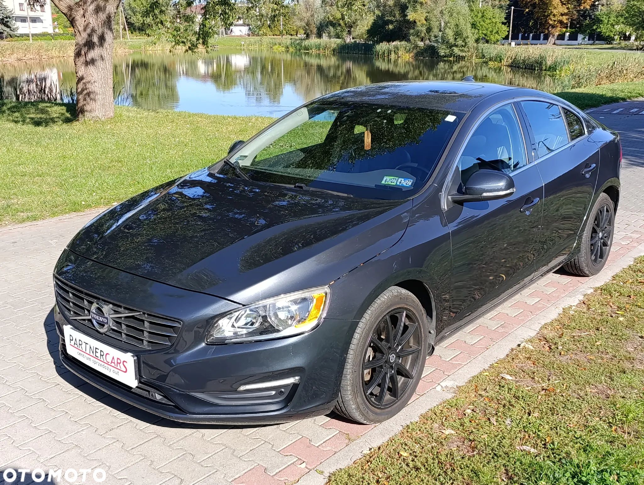 Volvo S60 - 1