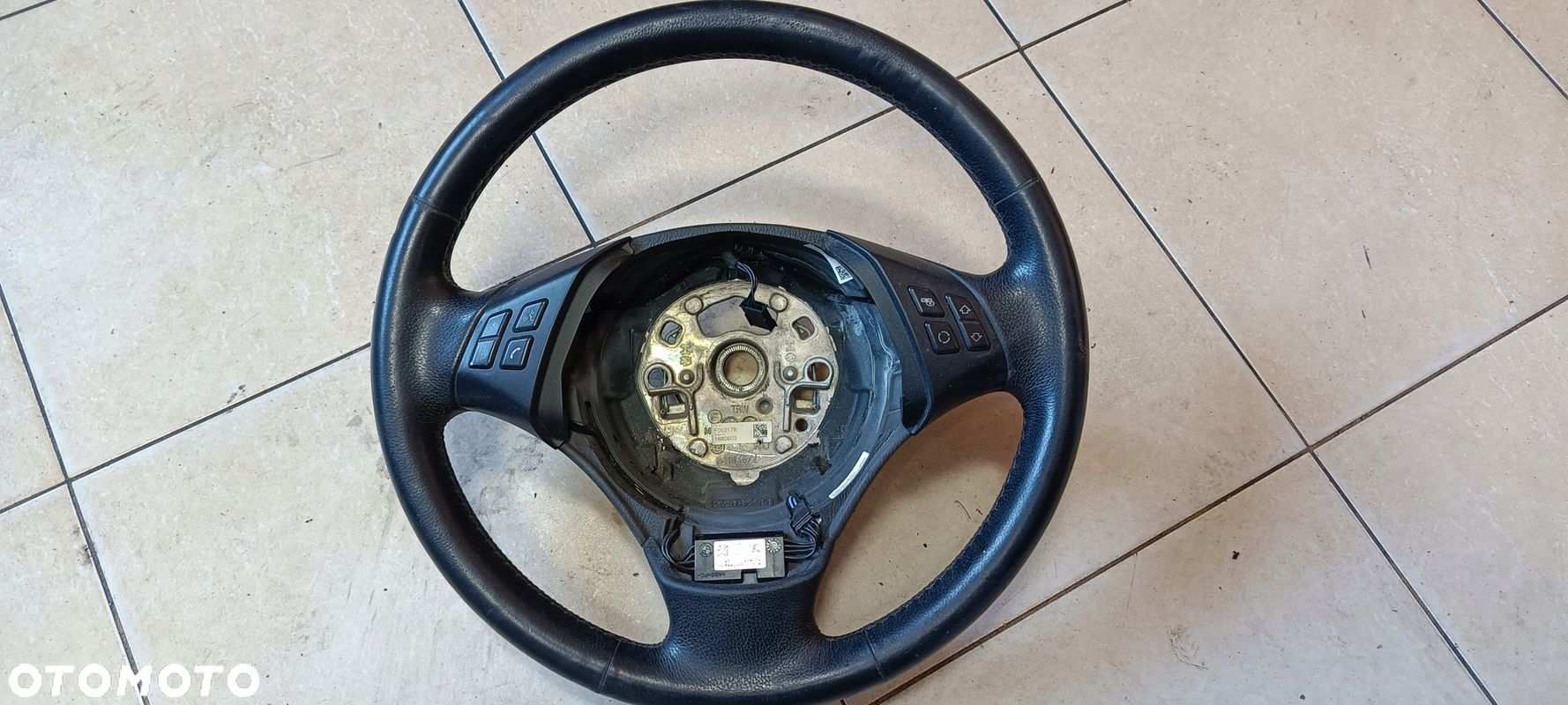 BMW 3 E91 KIEROWNICA PODGRZEWANA MULTIFUNKCJA - 1