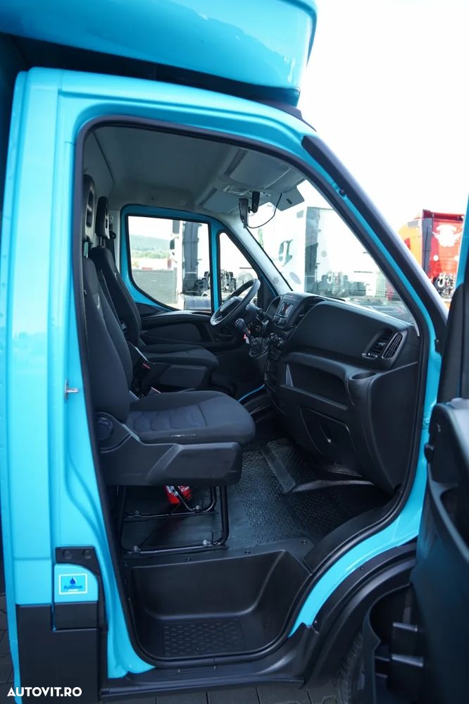 Iveco DAILY 35-160 / CONTAINER - 4,3 M / IZOTERM / DHOLLANDIA LIFT - 750 KG / DUBLU / IMPORTAT / EURO 6 - 37