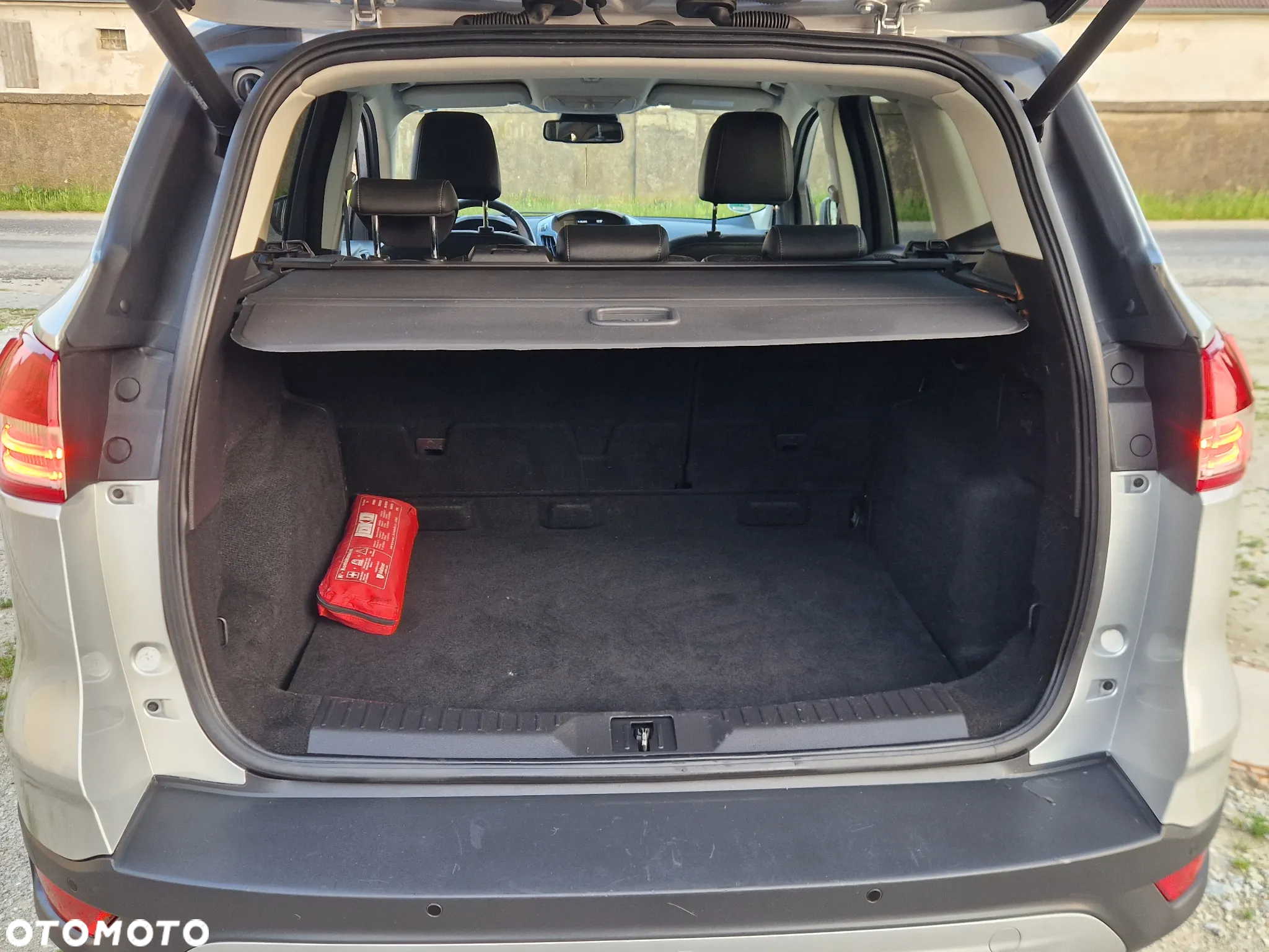 Ford Kuga 2.0 TDCi 4WD Titanium - 11