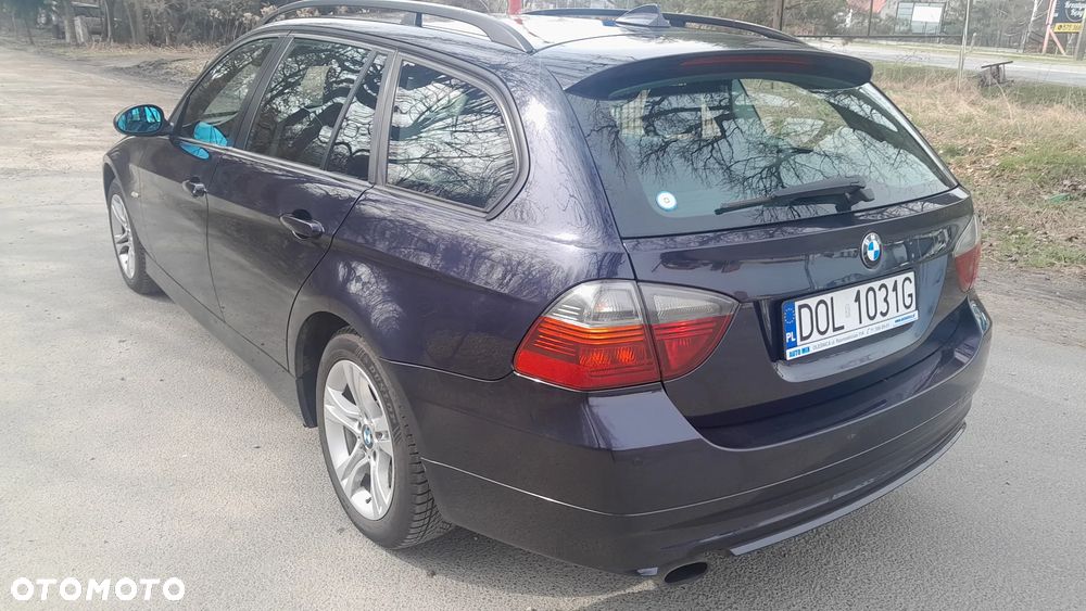 BMW Seria 3 320d DPF - 4