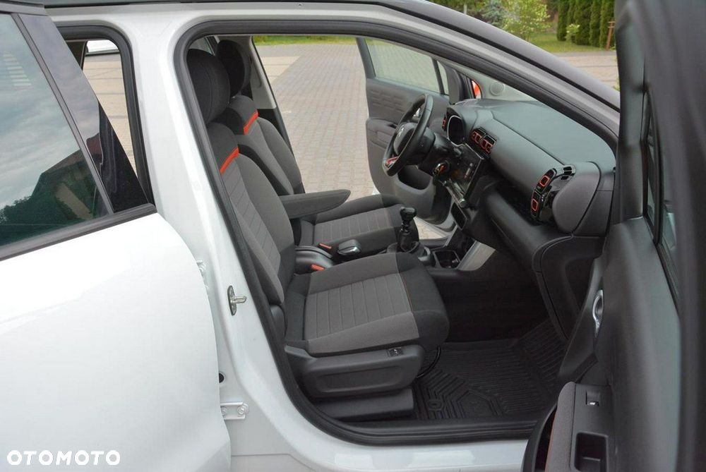 Citroën C3 Aircross PureTech 130 Stop & Start Shine - 19