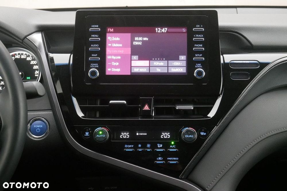 Toyota Camry 2.5 Hybrid Comfort CVT - 10