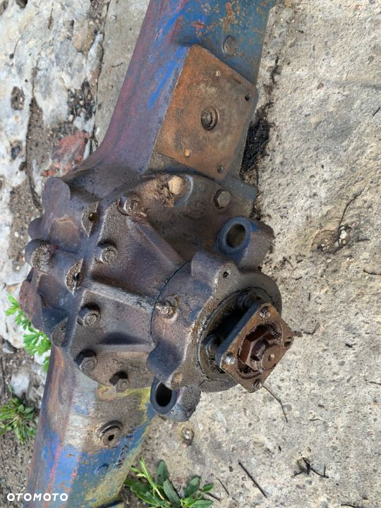135 4333 0 Most napędowy przedni, piasta, zwolnica SAME, ZF, 9000 124 0 - 2