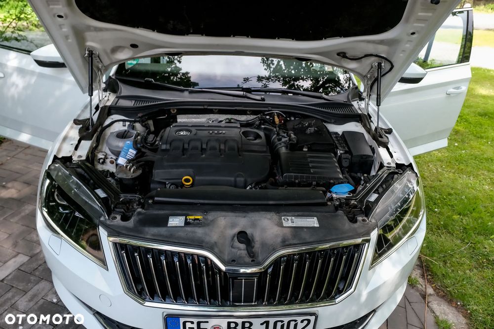 Skoda Superb 2.0 TDI 4x4 DSG Style - 29