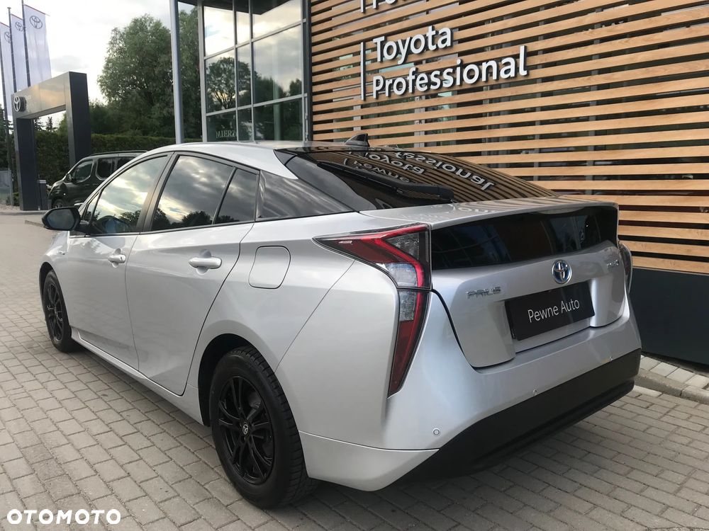 Toyota Prius 1.8 Hybrid Premium - 5