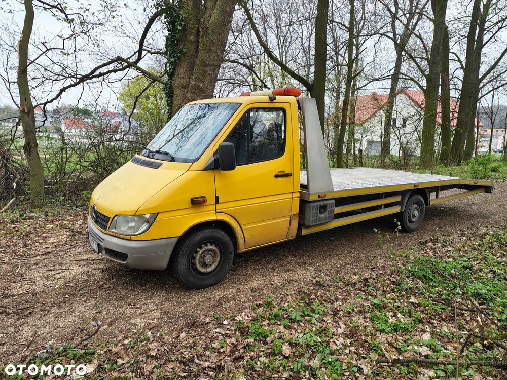 Mercedes-Benz Sprinter - 7