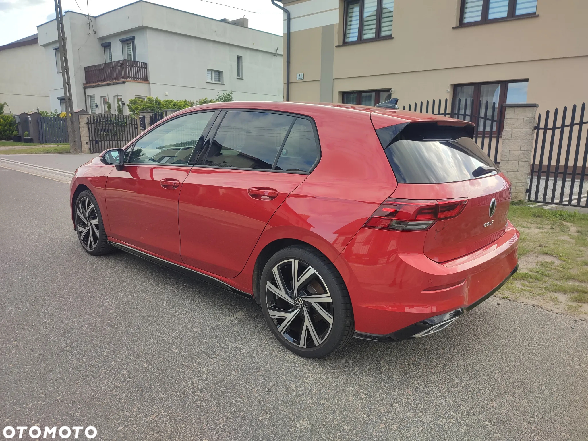 Volkswagen Golf 1.5 eTSI OPF DSG R-Line - 16