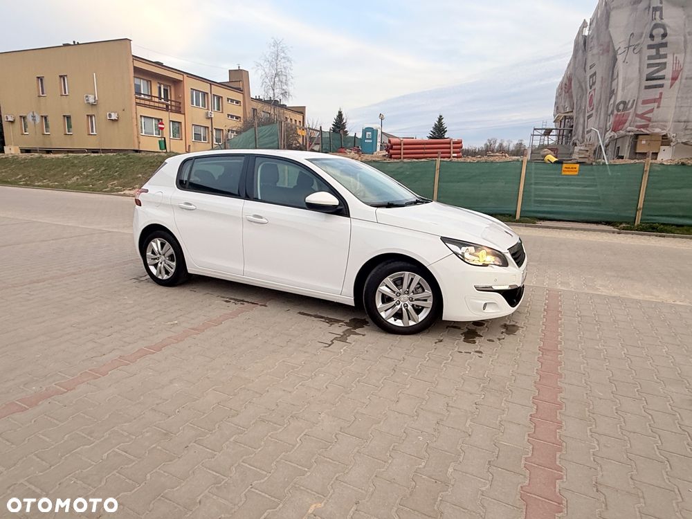 Peugeot 308 1.6 THP Active - 17