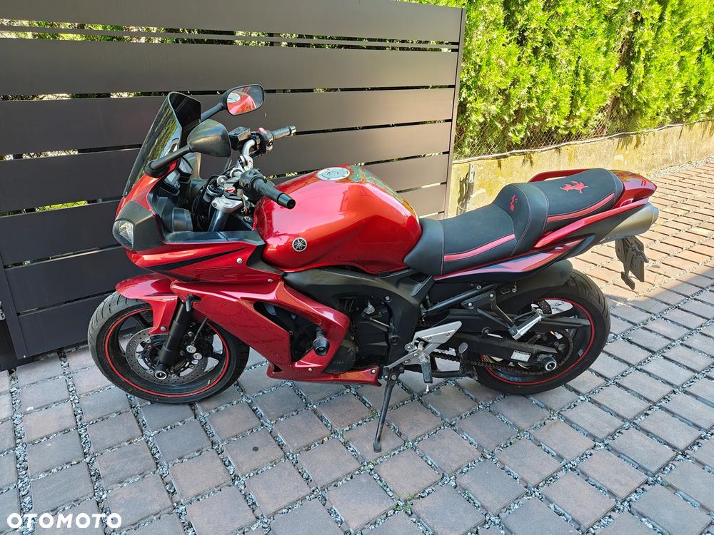 Yamaha FZ6 - 1