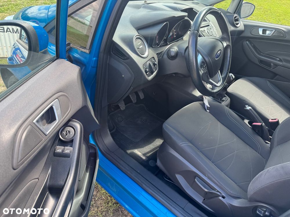 Ford Fiesta 1.0 EcoBoost Trend - 24