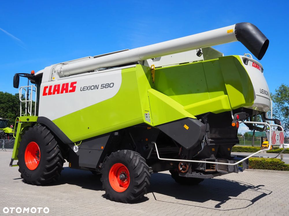 Claas Lexion 580 + V900 - 3