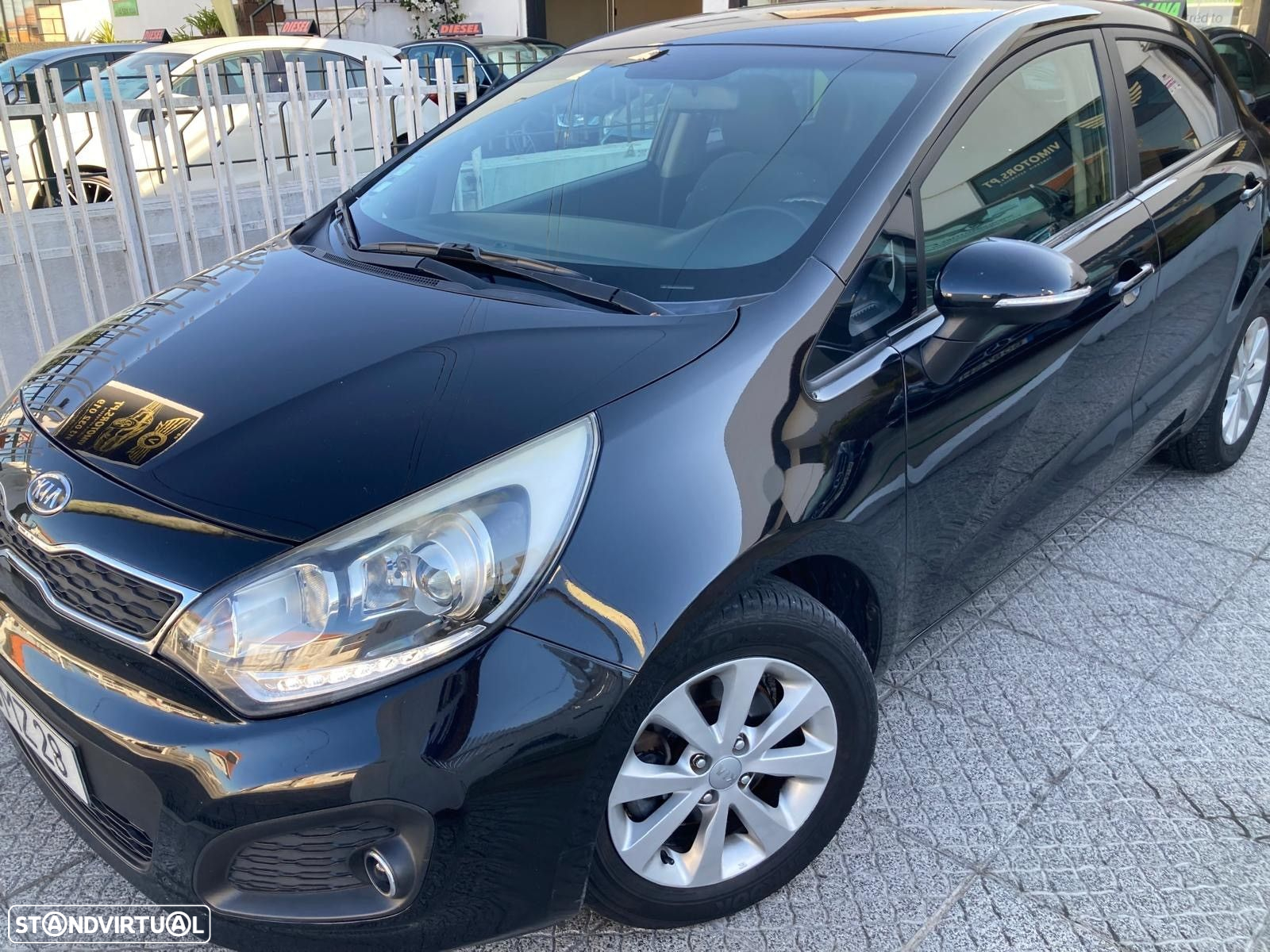 Kia Rio 1.4 CRDi TX Sport - 3