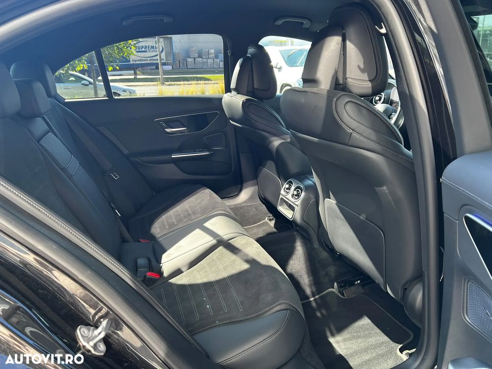 Mercedes-Benz C 300 e 9G-TRONIC AMG Line - 10
