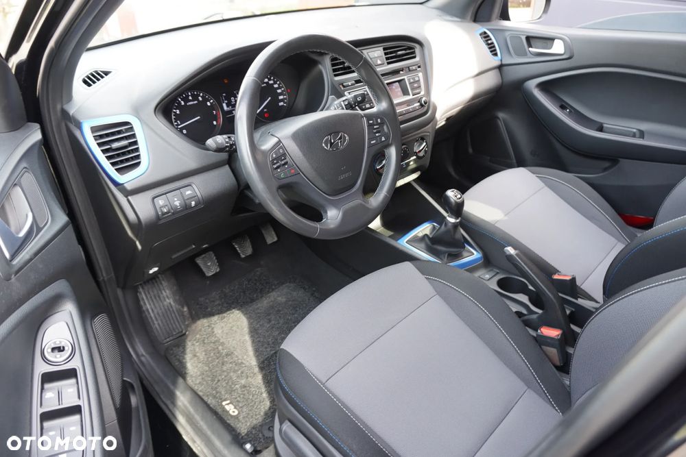 Hyundai i20 1.2 YES Gold - 7