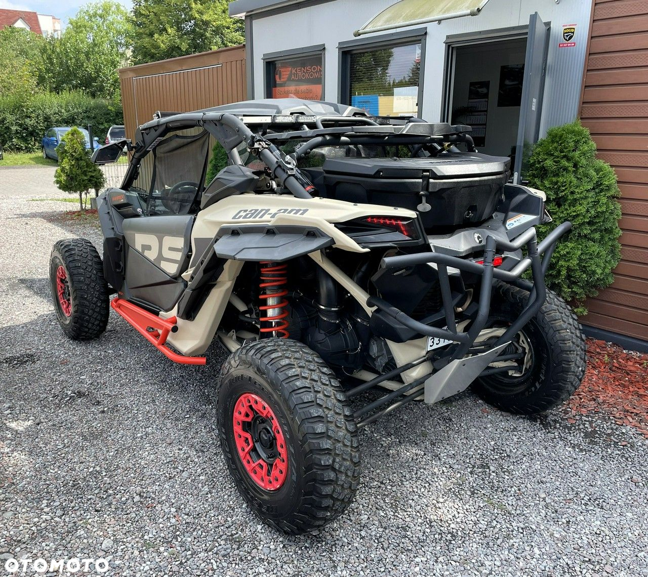 Can-Am Inny - 6