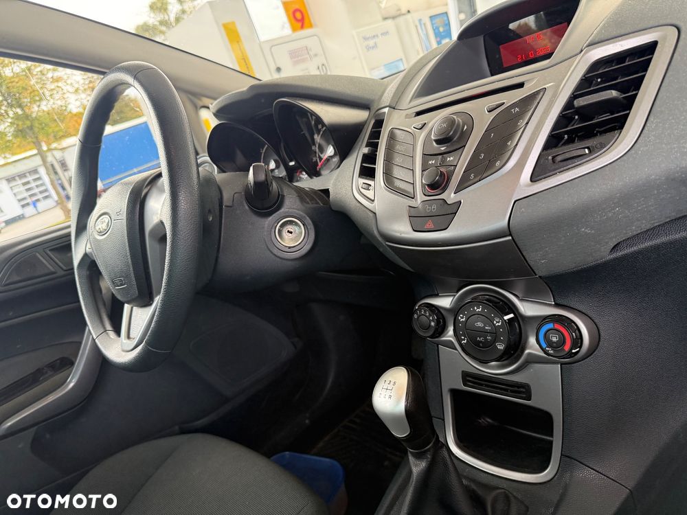 Ford Fiesta 1.25 Titanium - 6