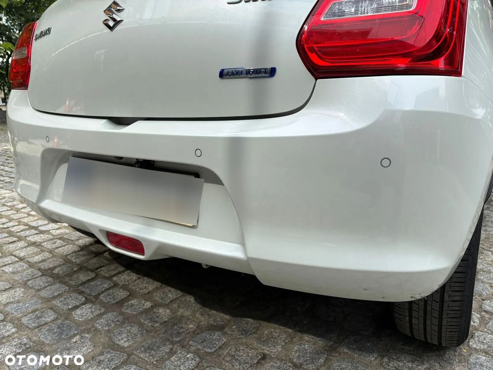 Suzuki Swift 1.2 Dualjet SHVS Premium Plus CVT - 12