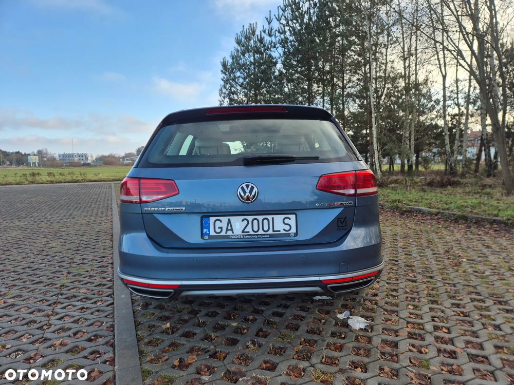 Volkswagen Passat Alltrack 2.0 TSI BMT 4Mot DSG - 11
