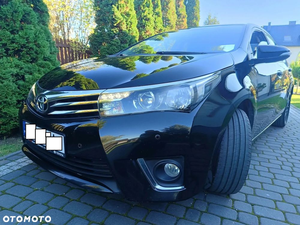Toyota Corolla 1.6 Prestige EU6 - 18