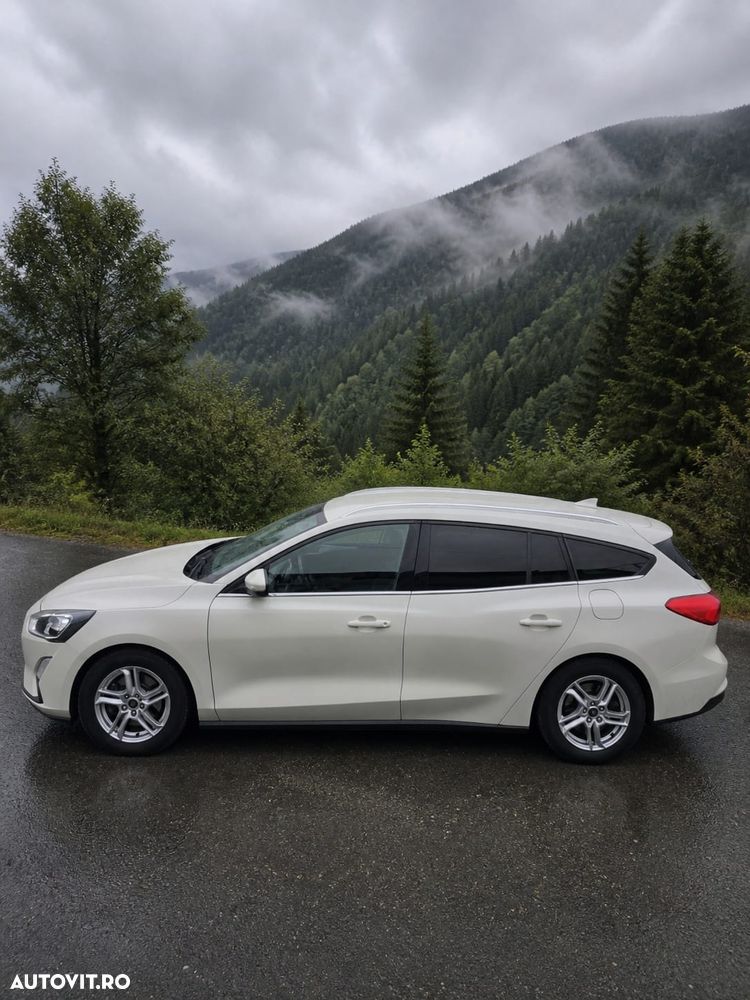 Ford Focus 2020 photo 4