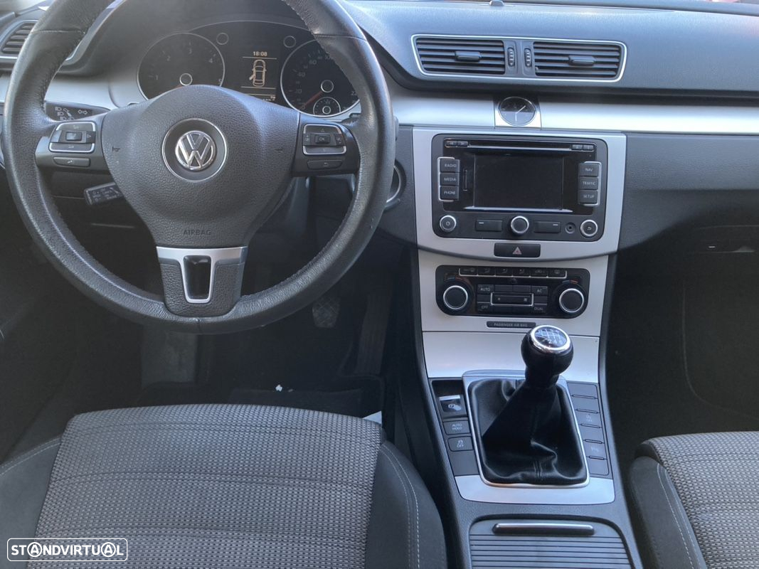 VW Passat CC 2.0 TDi BlueMotion - 10