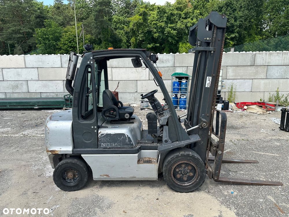Nissan FGD02A300 - 5