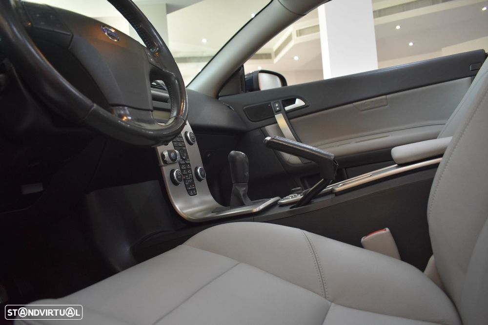 Volvo C70 2.4 D5 Momentum - 49