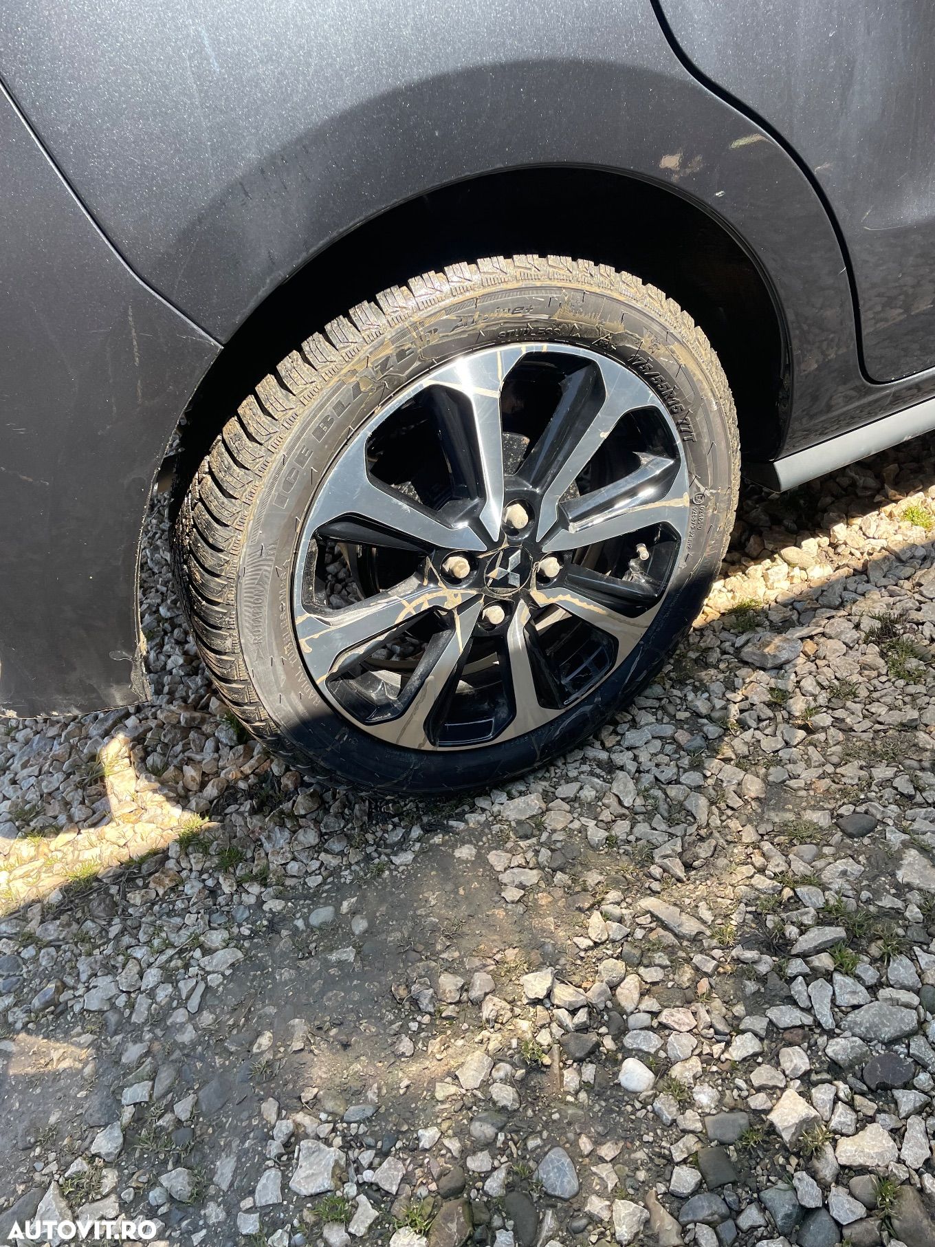 Mitsubishi Space Star 1.2 2WD CVT Intense+ - 1