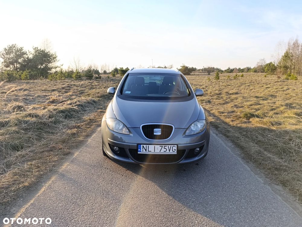 Seat Altea XL 2.0 TDI DPF Stylance - 2