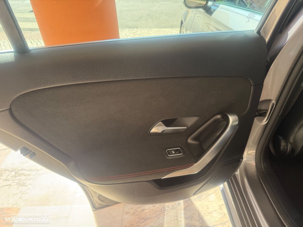 Mercedes-Benz A 180 d AMG Line Aut. - 34
