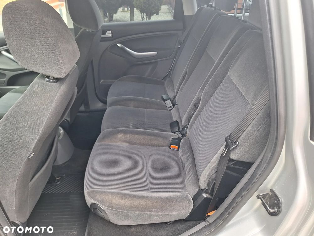 Ford C-MAX 1.6 TDCi Ambiente - 17