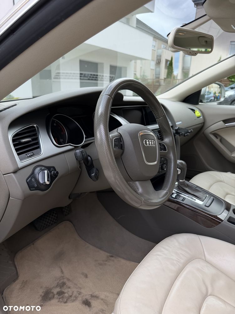 Audi A5 Coupé - 5