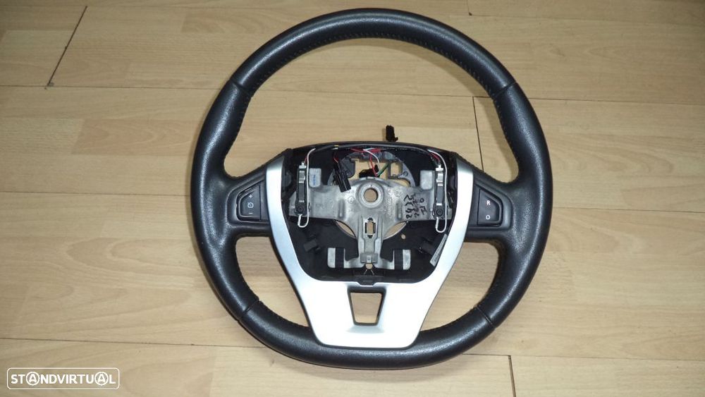 Volante Reanult Laguna ano 2010  com comandos (impecavel) - 1