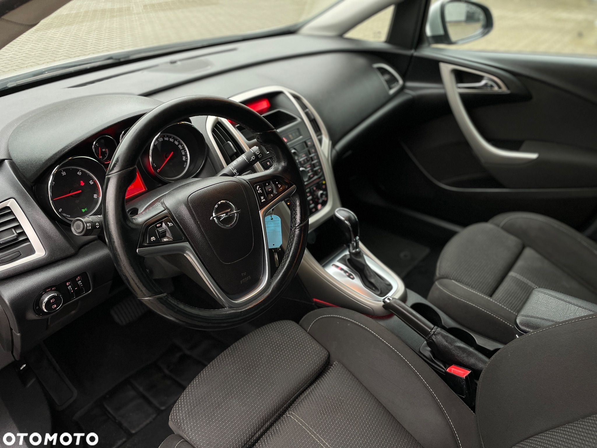 Opel Astra 2.0 CDTI DPF Automatik Active - 10