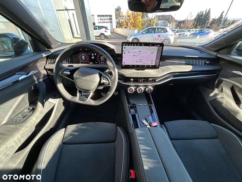 Skoda Superb 2.0 TDI SCR 4x4 Sportline DSG - 20