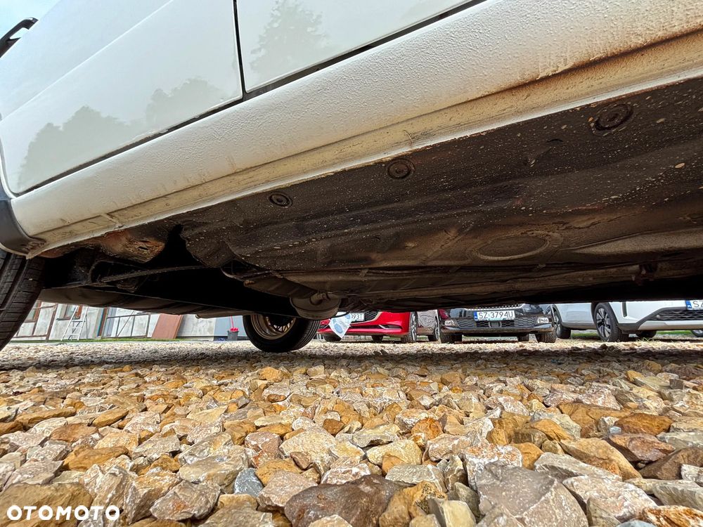 Volkswagen Golf 1.3 - 25