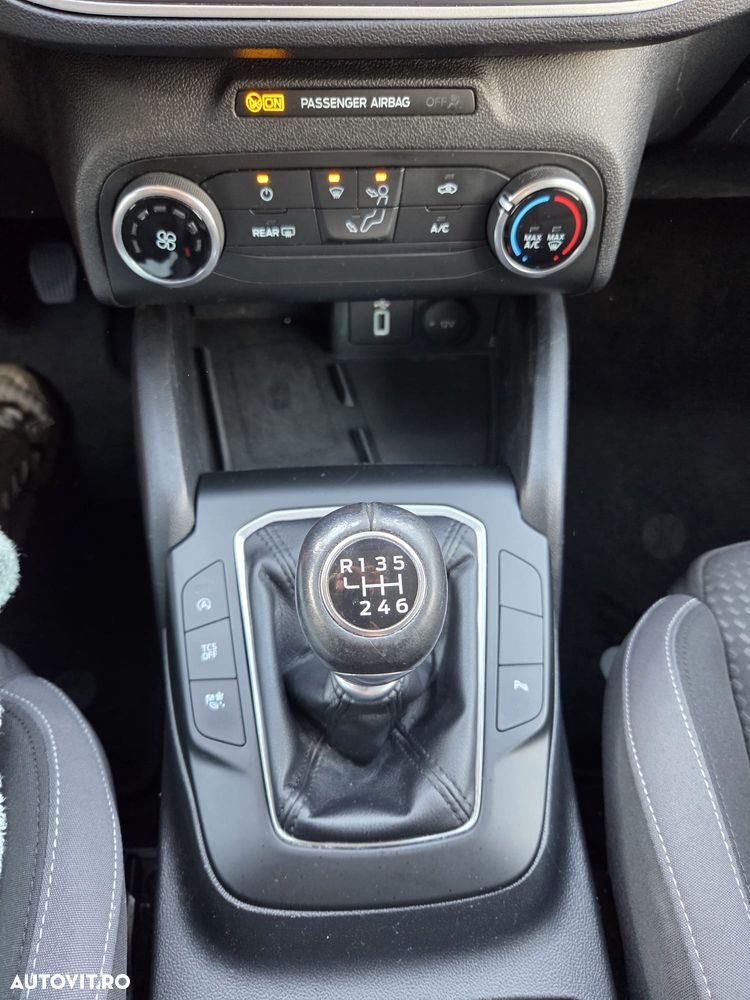 Ford Focus 1.5 EcoBlue Start-Stopp-System COOL&CONNECT - 16