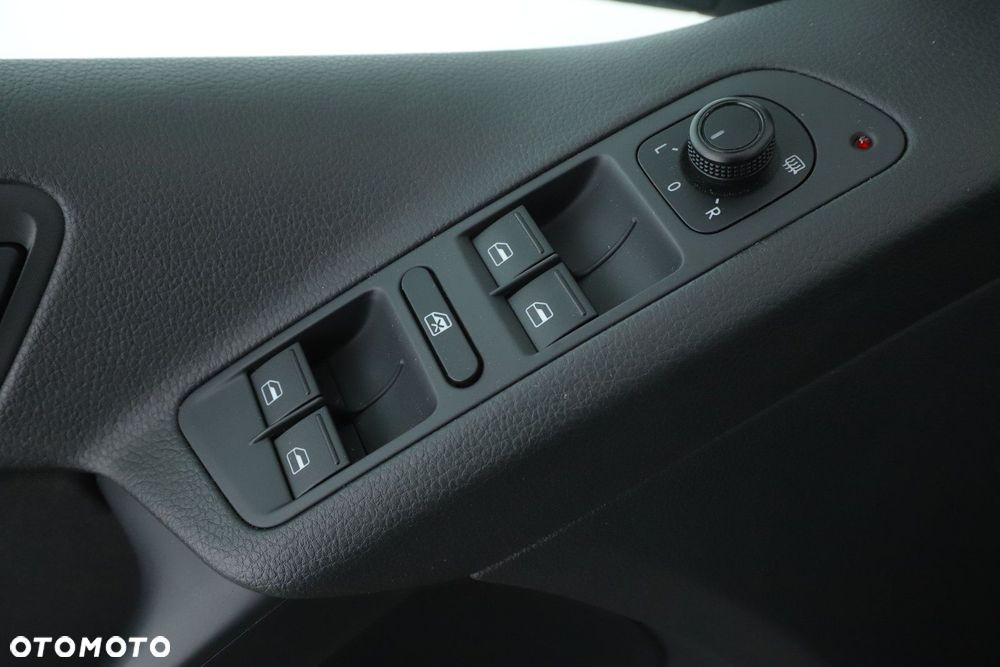 Volkswagen Tiguan - 18