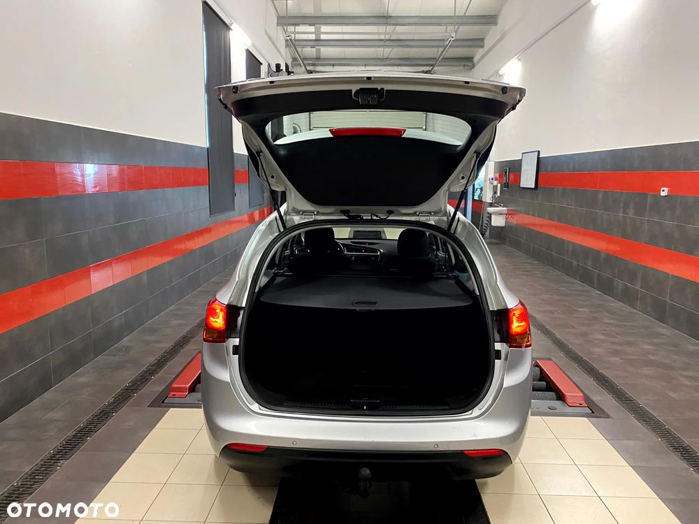 Kia Ceed 1.6 GDI Platinum Edition - 15